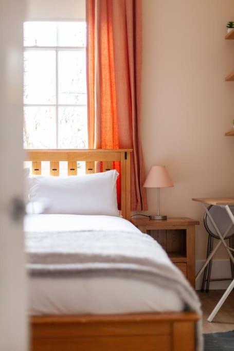Spacious & Central 3-Bed Flat By Popular Waterloo! London Exterior foto